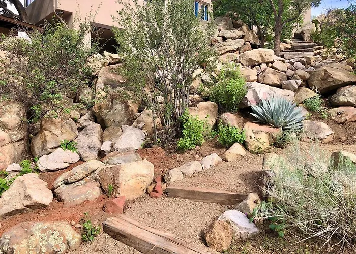 Appartement Eagles Nest Casita Luxury King Memory Foam Bed Feather Pillows & Duvet Amazing Views, Private Balcony, Great Location & Dog Friendly Prescott